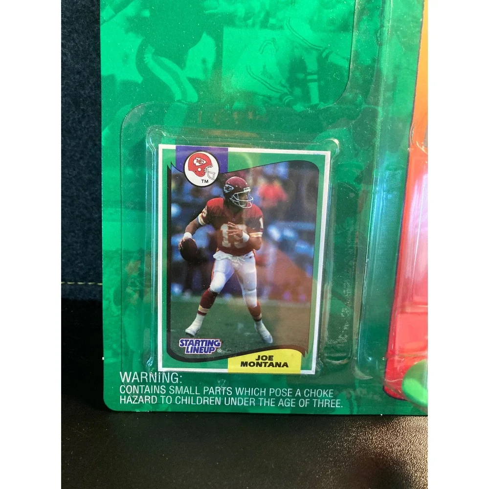Kenner Starting Lineup 1994 Joe Montana Kansas City Chiefs Figure with Card NEW
